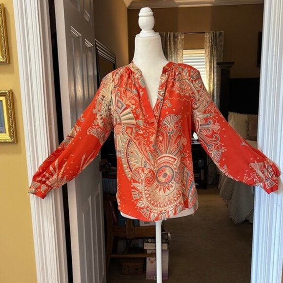 Alice & Trixie Silk Southwestern print top size M - Picture 9 of 9